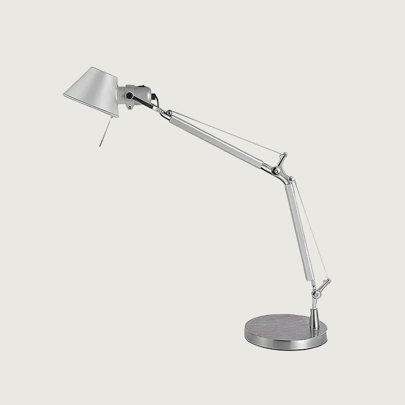 Lámpara de Mesa Moderna con Brazo Ajustable y Acabado Metálico para Oficina y Estudio 9