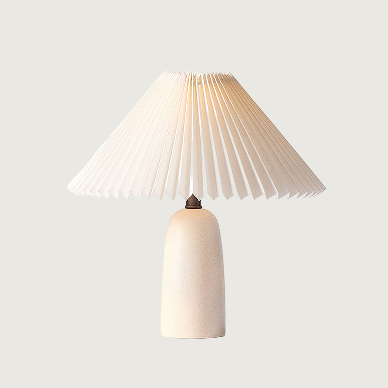 Lámpara de Mesa Moderna de Cerámica Beige y Verde con Pantalla Plisada para Escritorio y Mesita de Noche 0