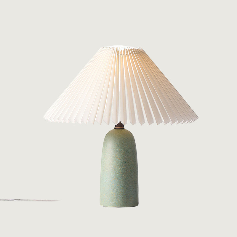 Lámpara de Mesa Moderna de Cerámica Beige y Verde con Pantalla Plisada para Escritorio y Mesita de Noche 9