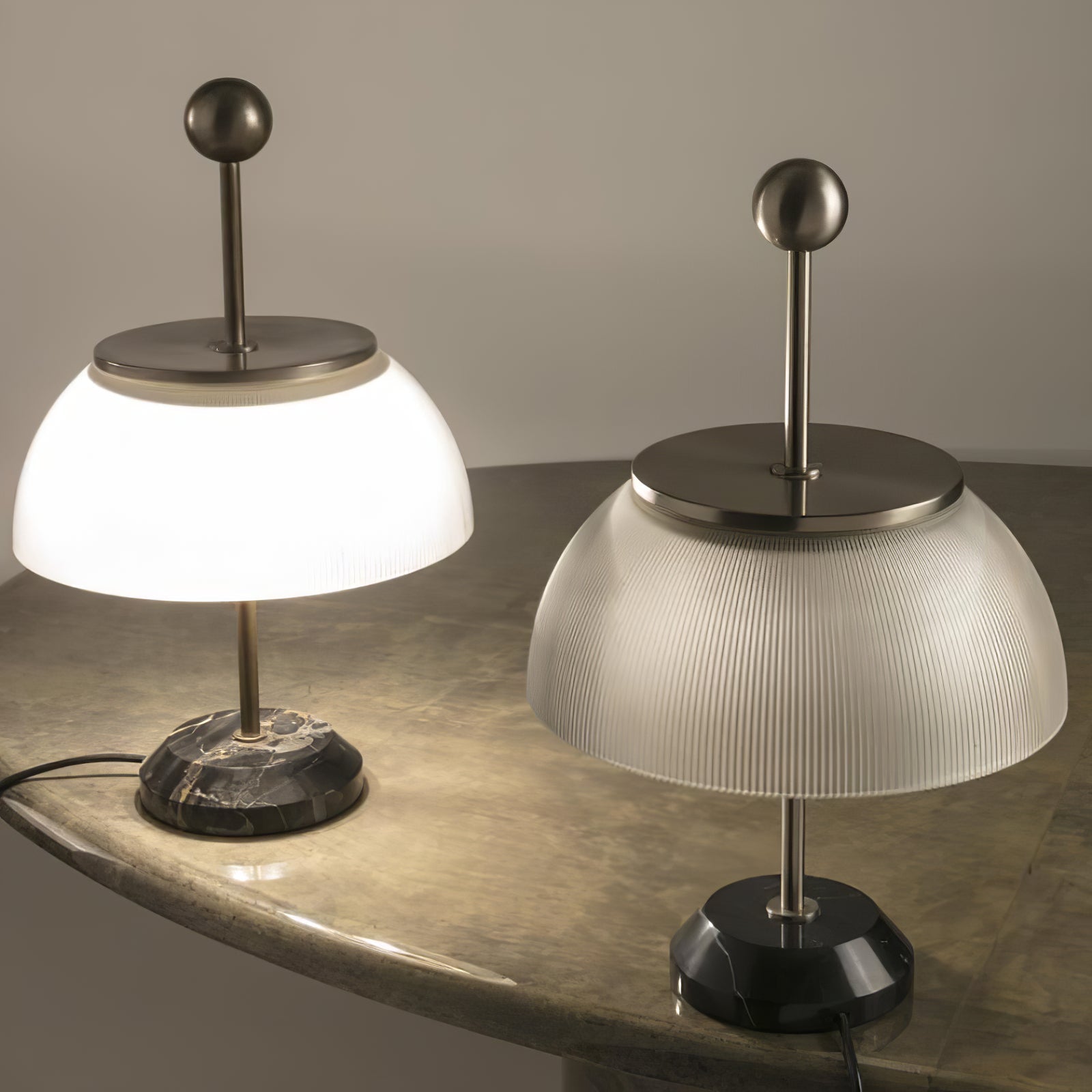 Lámpara de Mesa Moderna de Cristal y Mármol con Metal, 30cm de Diámetro, Ideal para Mesita de Noche y Sobremesa 4