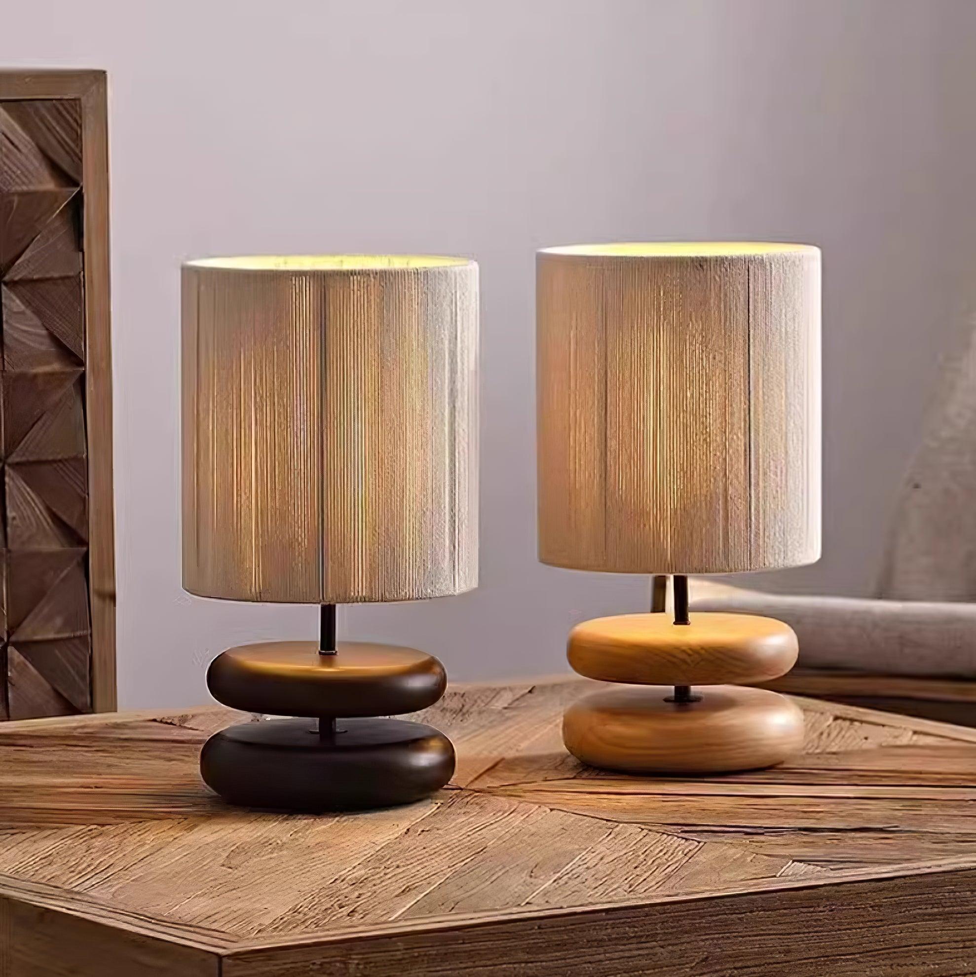 Lámpara de Mesa Moderna de Madera con Pantalla de Tela – Diseño Elegante y Natural 2