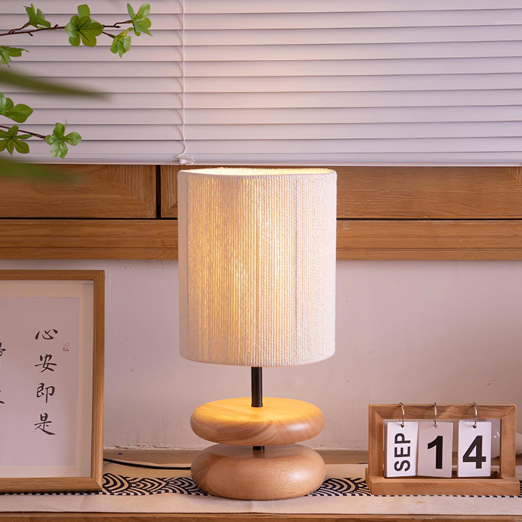 Lámpara de Mesa Moderna de Madera con Pantalla de Tela – Diseño Elegante y Natural 6