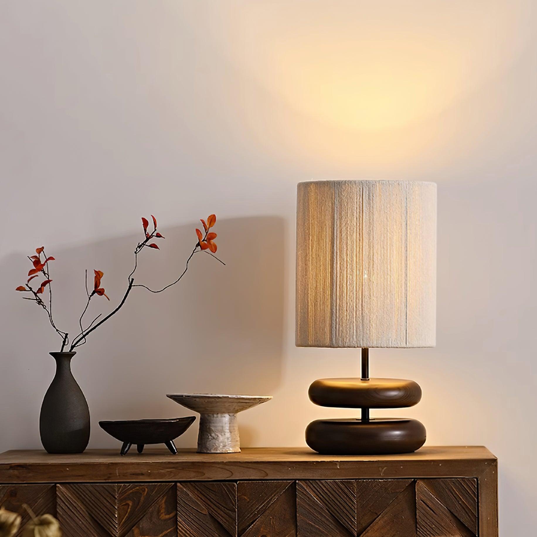 Lámpara de Mesa Moderna de Madera con Pantalla de Tela – Diseño Elegante y Natural 9