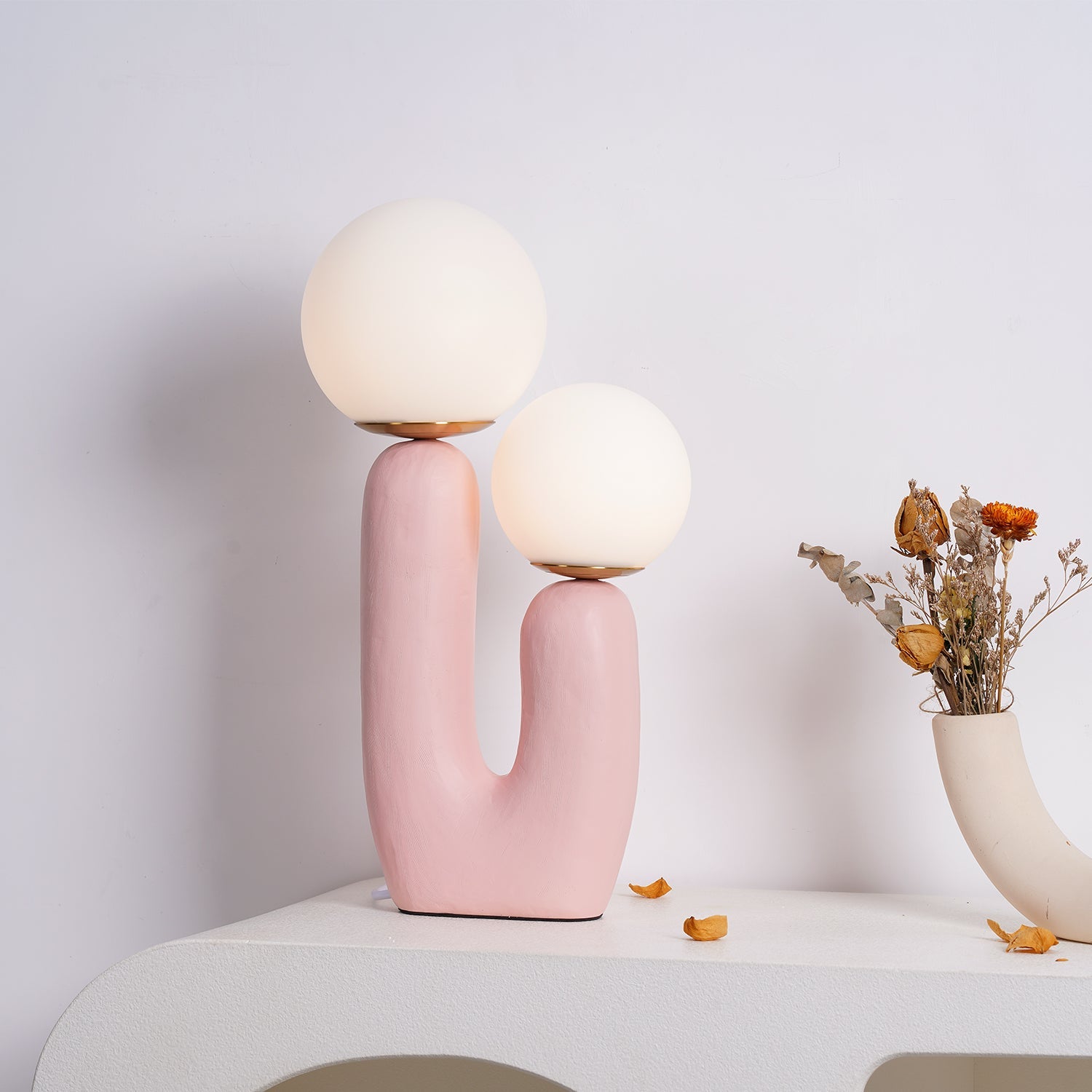 Lámpara de Mesa Moderna de Resina y Metal, 26 cm, Disponible en Verde, Rosa, Terracota y Blanco - Ideal para Escritorios y Mesitas de Noche 6