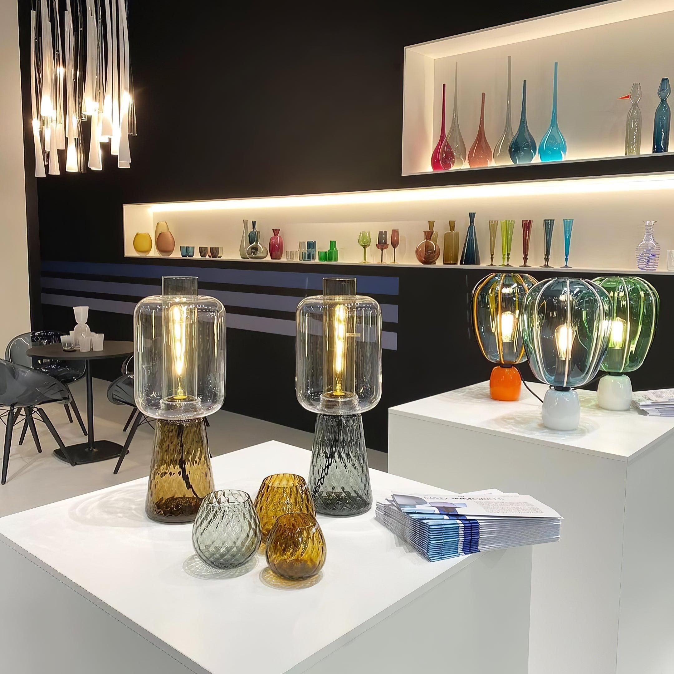 Lámpara de Mesa Moderna de Vidrio Soplado de Murano - Diseño Contemporáneo y Elegante 5