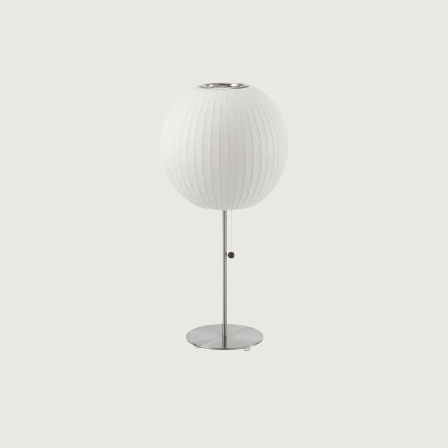 Lámpara de Mesa Nelson con Pantalla Elegante y Base de Acero – Diseño Clásico 9