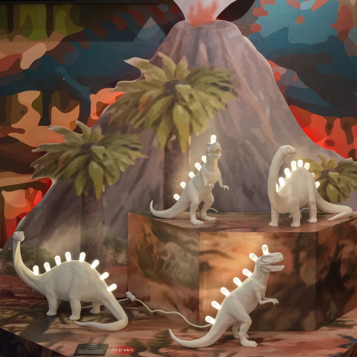 Lámpara de Mesa Stegosaurus de Resina LED, Diseño Creativo para Mesita de Noche o Escritorio, Tamaño Rex y Bronto 5