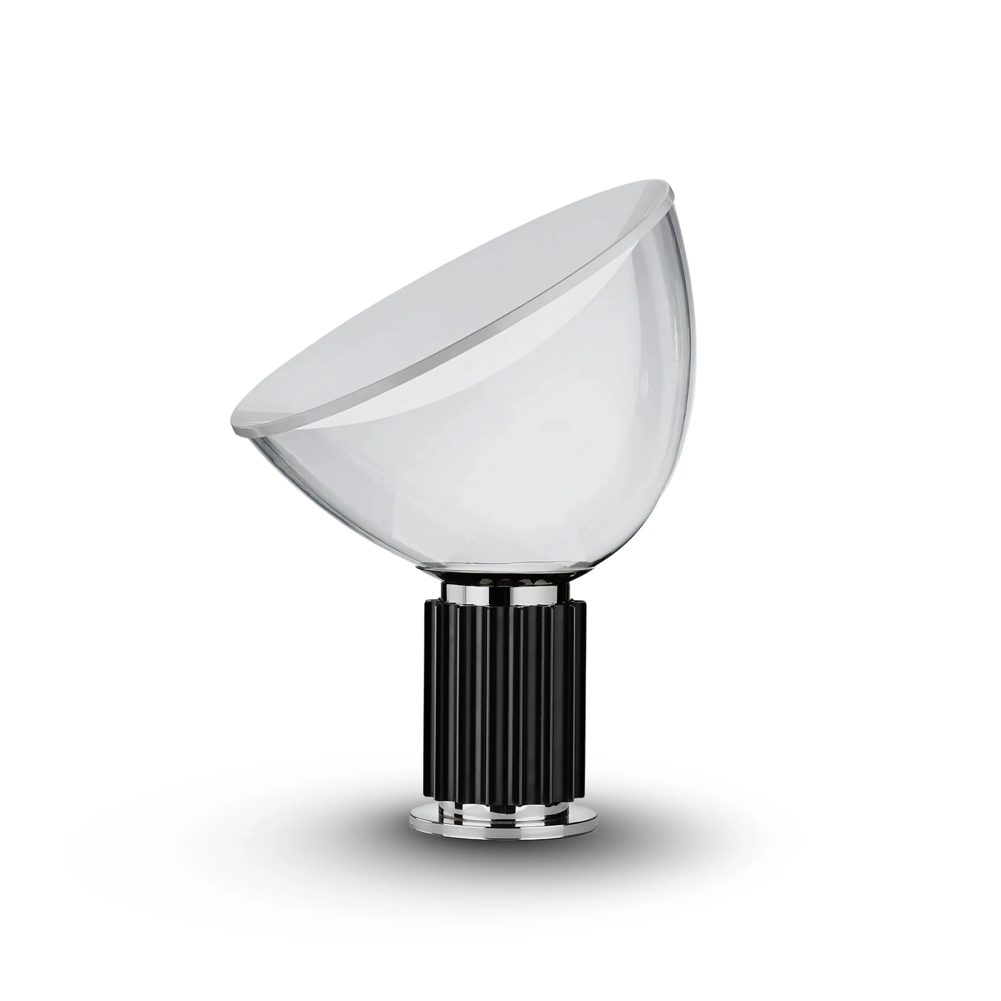 Lámpara de Mesa Taccia con Difusor de Vidrio y Base de Aluminio Anodizado – Diseño Moderno y Elegante para Iluminación Ambiental 9