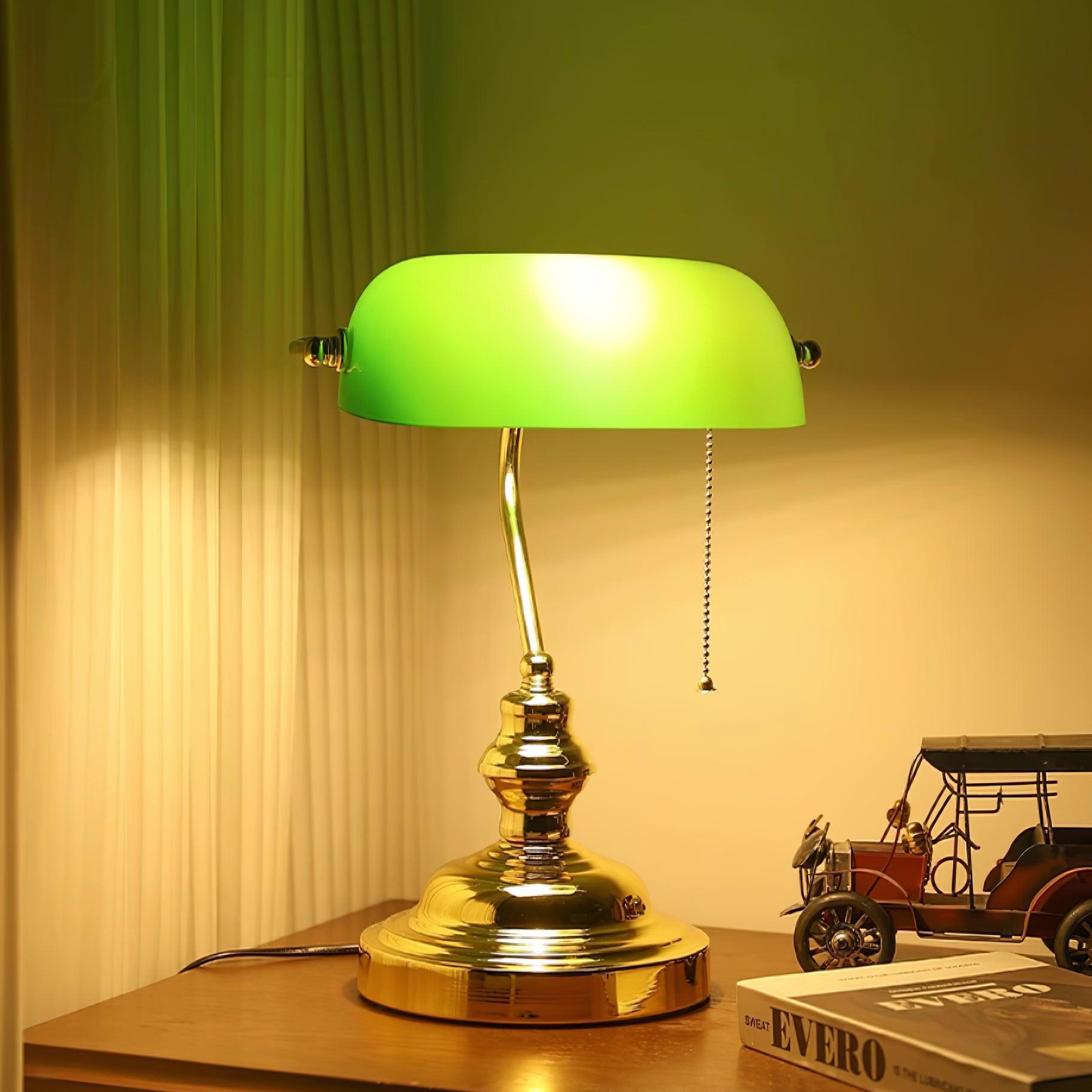 Lámpara de Mesa Vintage con Pantalla de Vidrio Verde y Base Metálica - Ideal para Oficina y Biblioteca, 26 cm Diámetro, 36 cm Altura 5