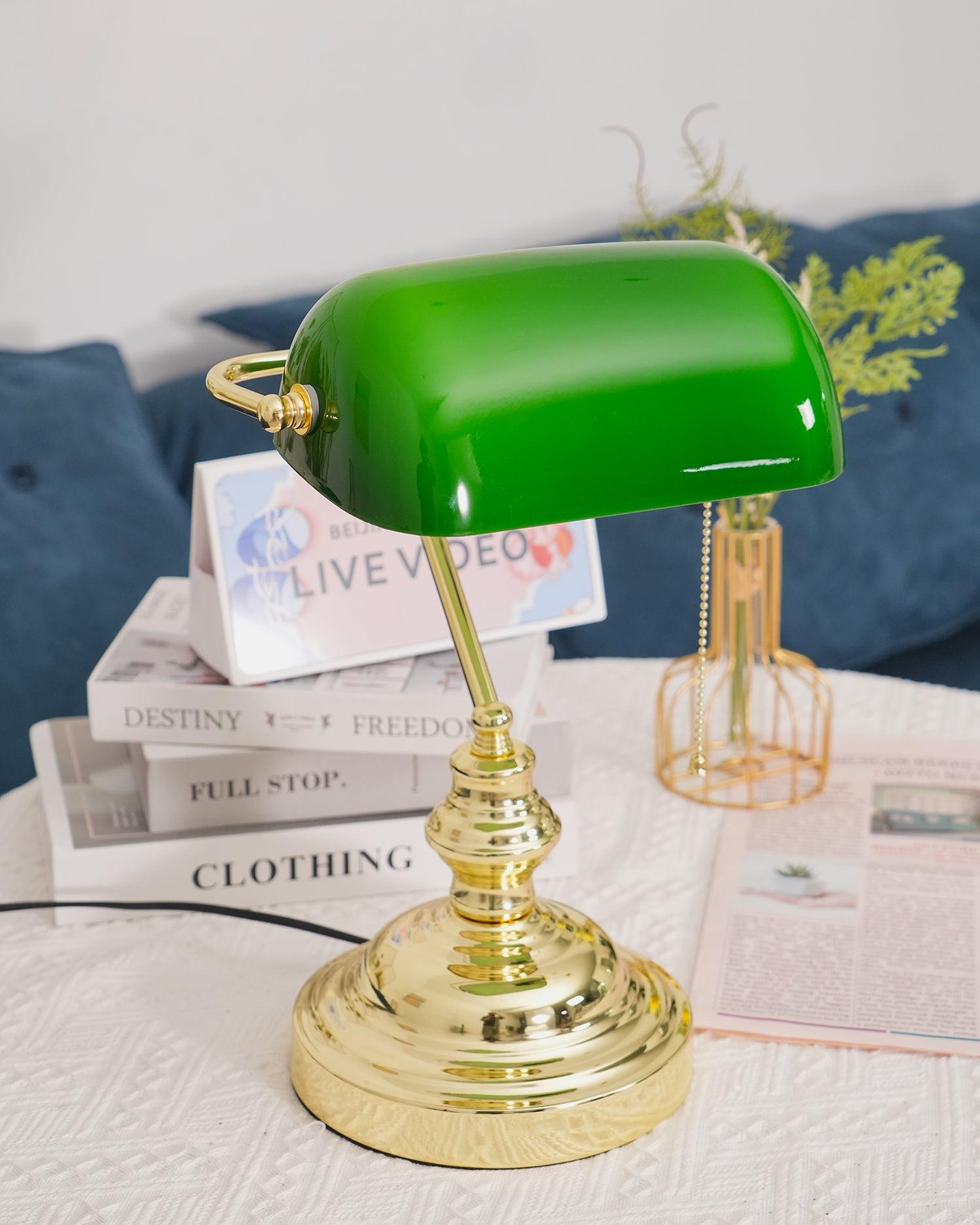 Lámpara de Mesa Vintage con Pantalla de Vidrio Verde y Base Metálica - Ideal para Oficina y Biblioteca, 26 cm Diámetro, 36 cm Altura 8