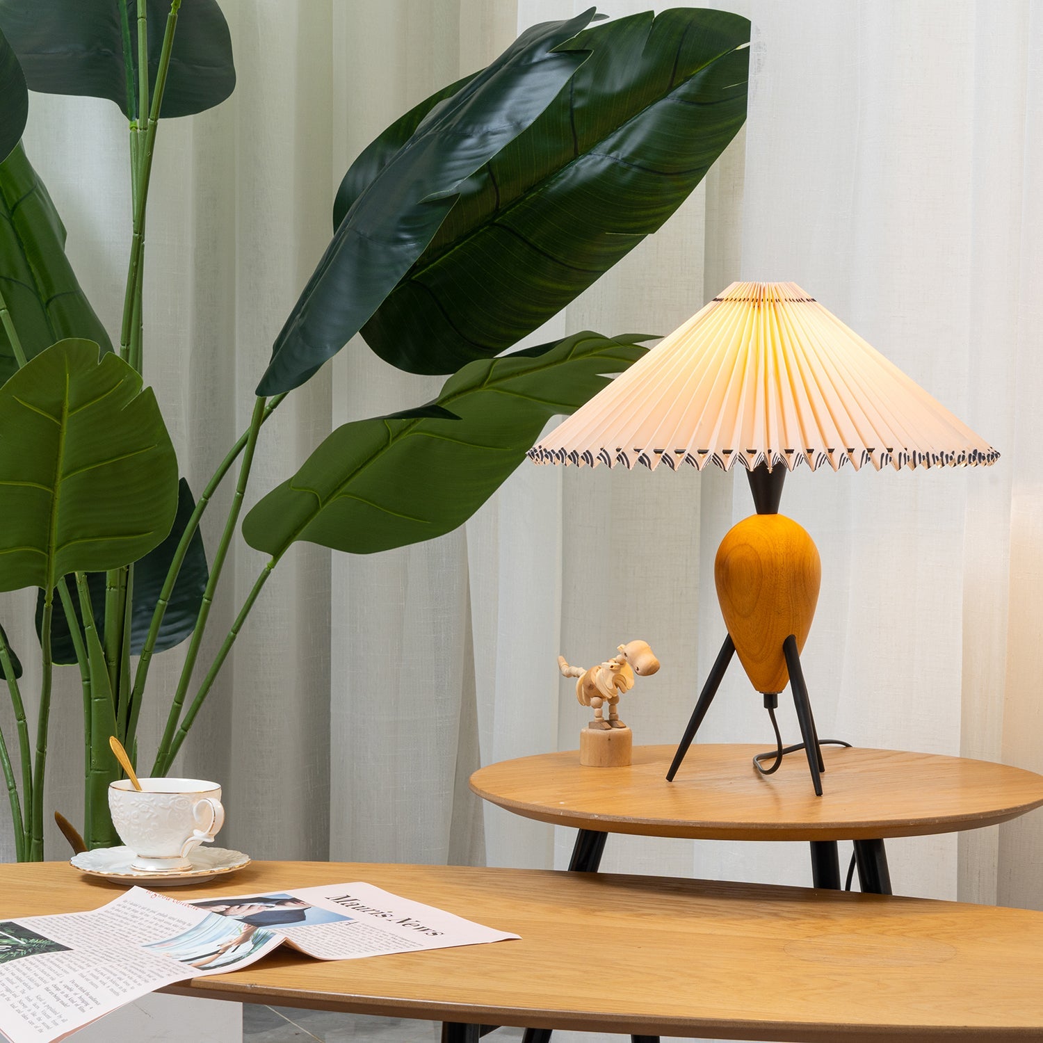 Lámpara de Mesa Vintage de Madera y Metal con Diseño Único – 40cm de Diámetro 3