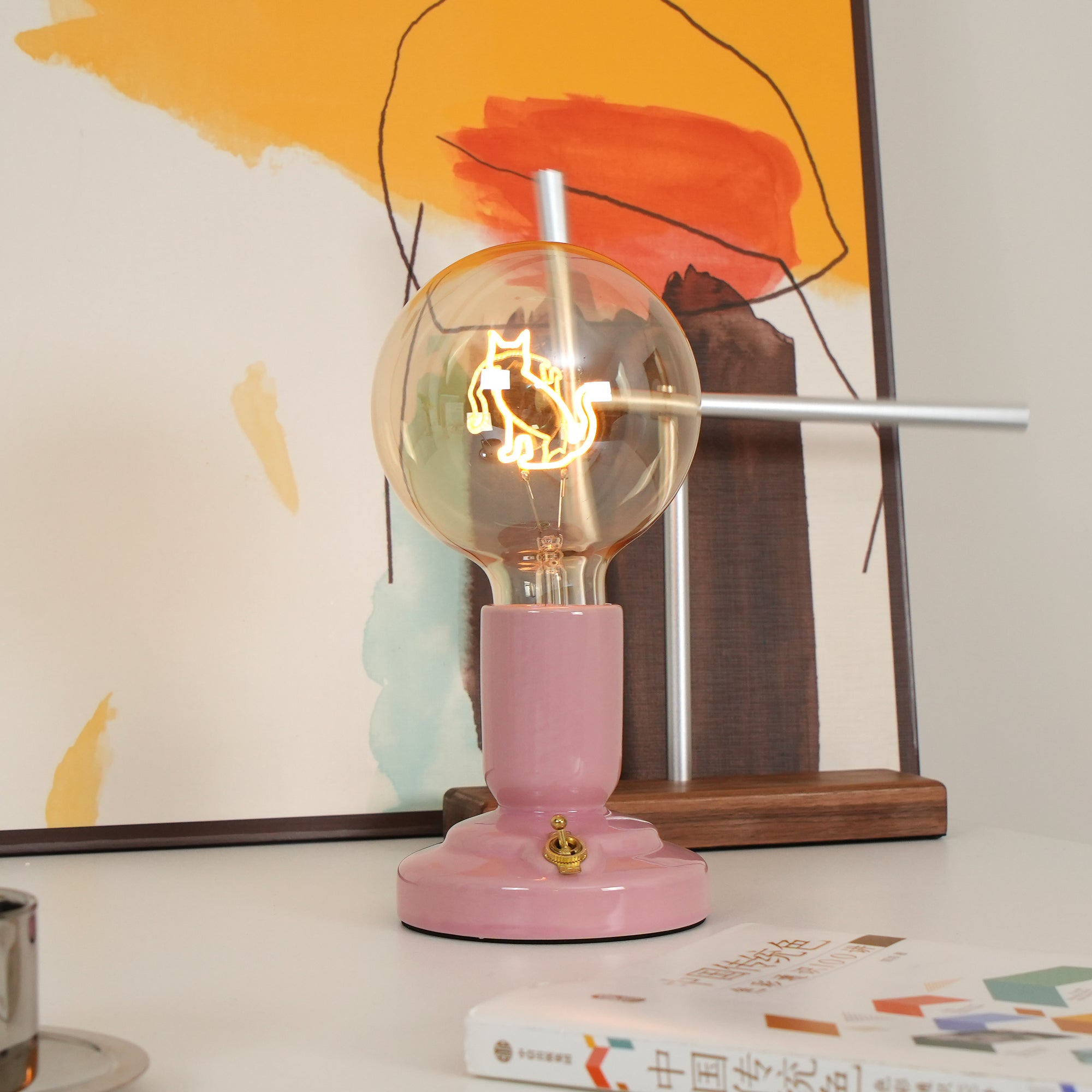 Lámpara de Mesa de Cerámica Rosa Estilo Nórdico con Diseño de Gato y Batería Integrada - Ideal para Mesita de Noche o Escritorio 2