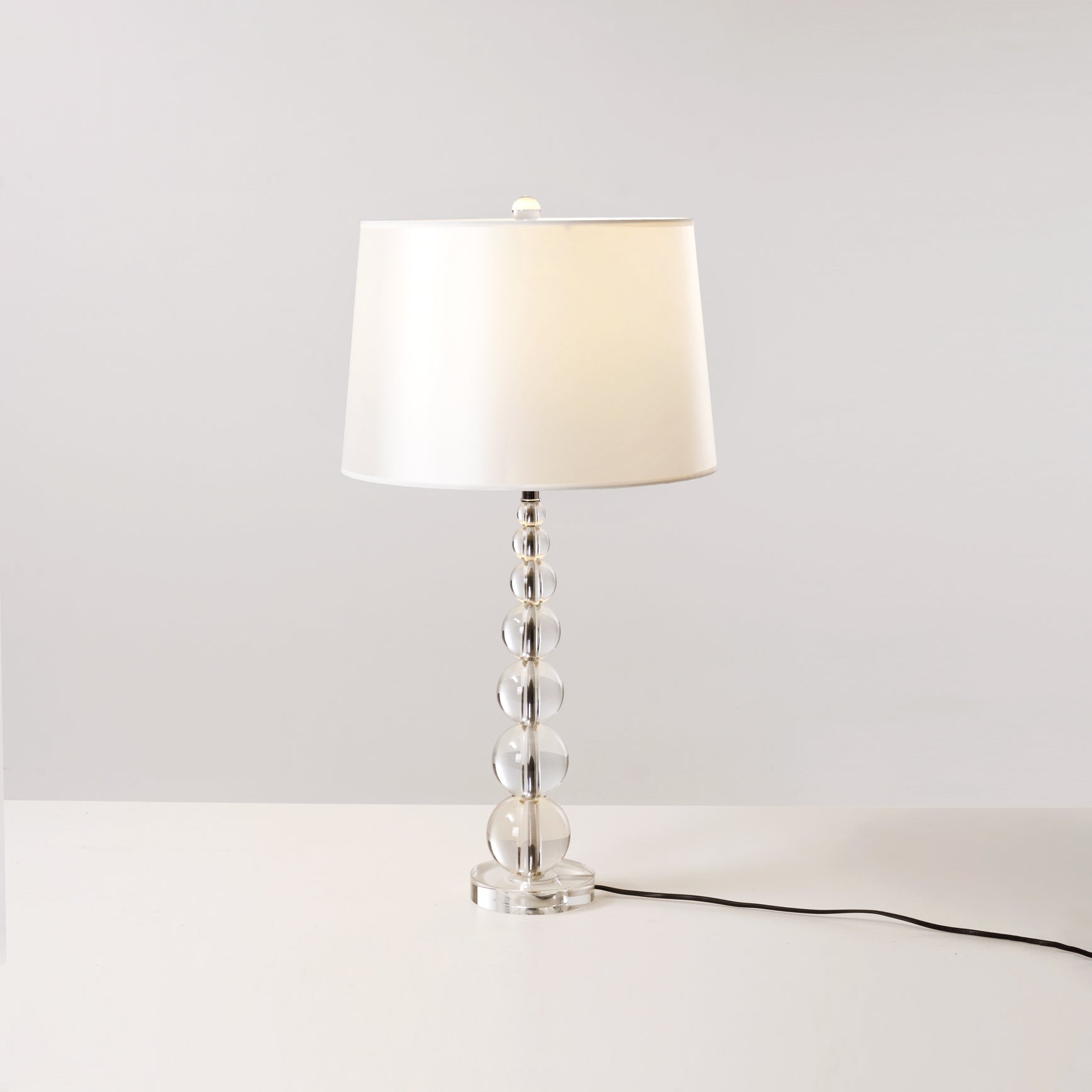 Lámpara de Mesa de Cristal con Pantalla de Lino – Diseño Elegante y Moderno 8