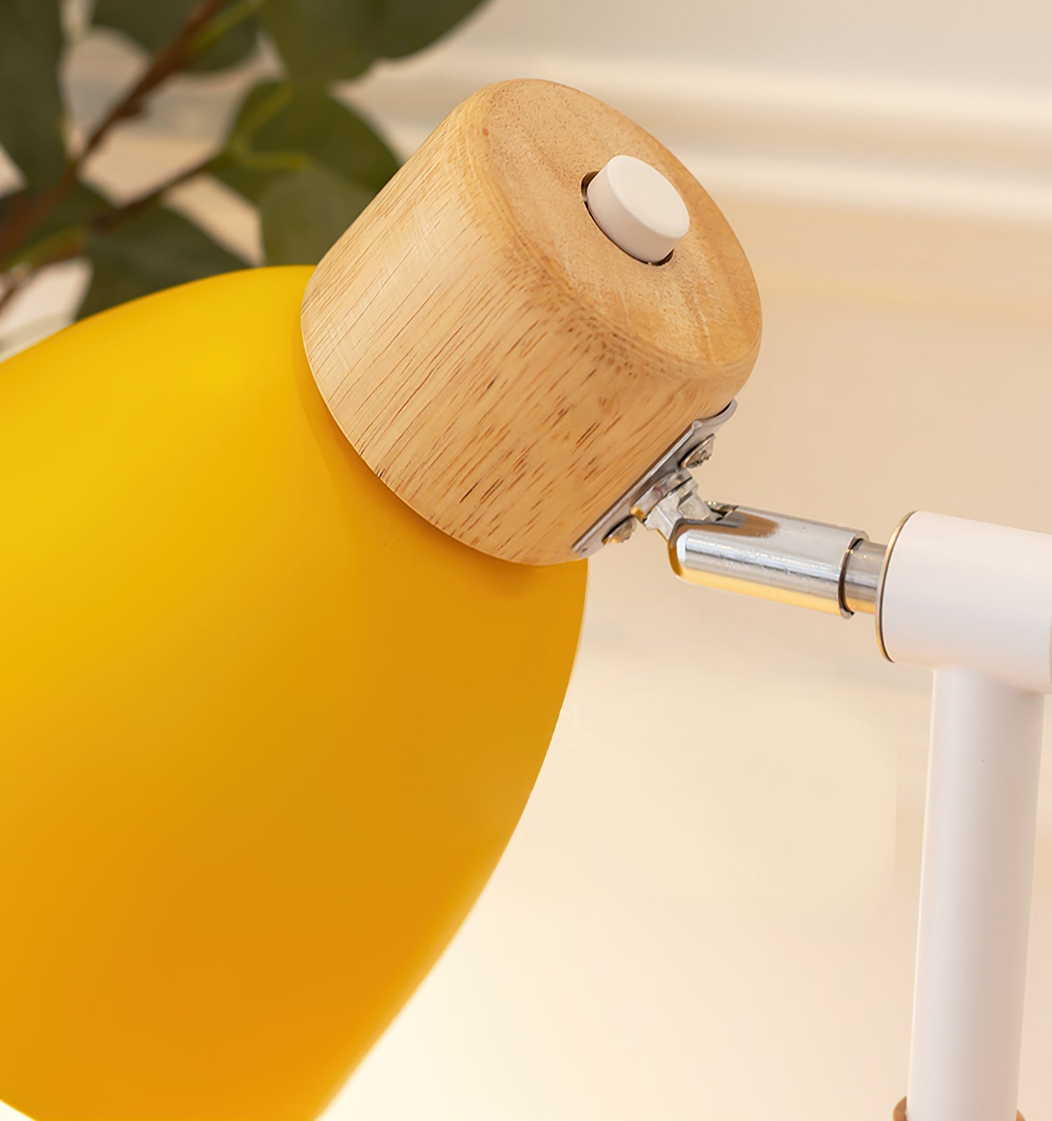 Lámpara de Mesa de Madera con Pantalla Amarillo Macarón – Diseño Escandinavo Moderno 5