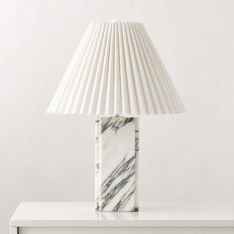 Lámpara de Mesa de Mármol Bianca con Pantalla de Tela Plisada – Iluminación Elegante para Hogar y Oficina 9
