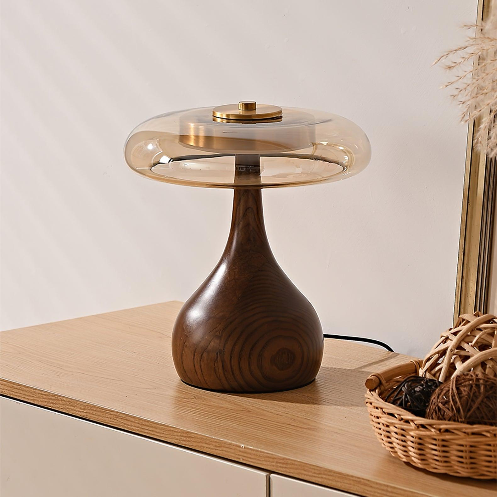 Lámpara de Mesa de Vidrio con Base de Madera y Acabado en Latón – Diseño Moderno para Mesita de Noche y Escritorio 8