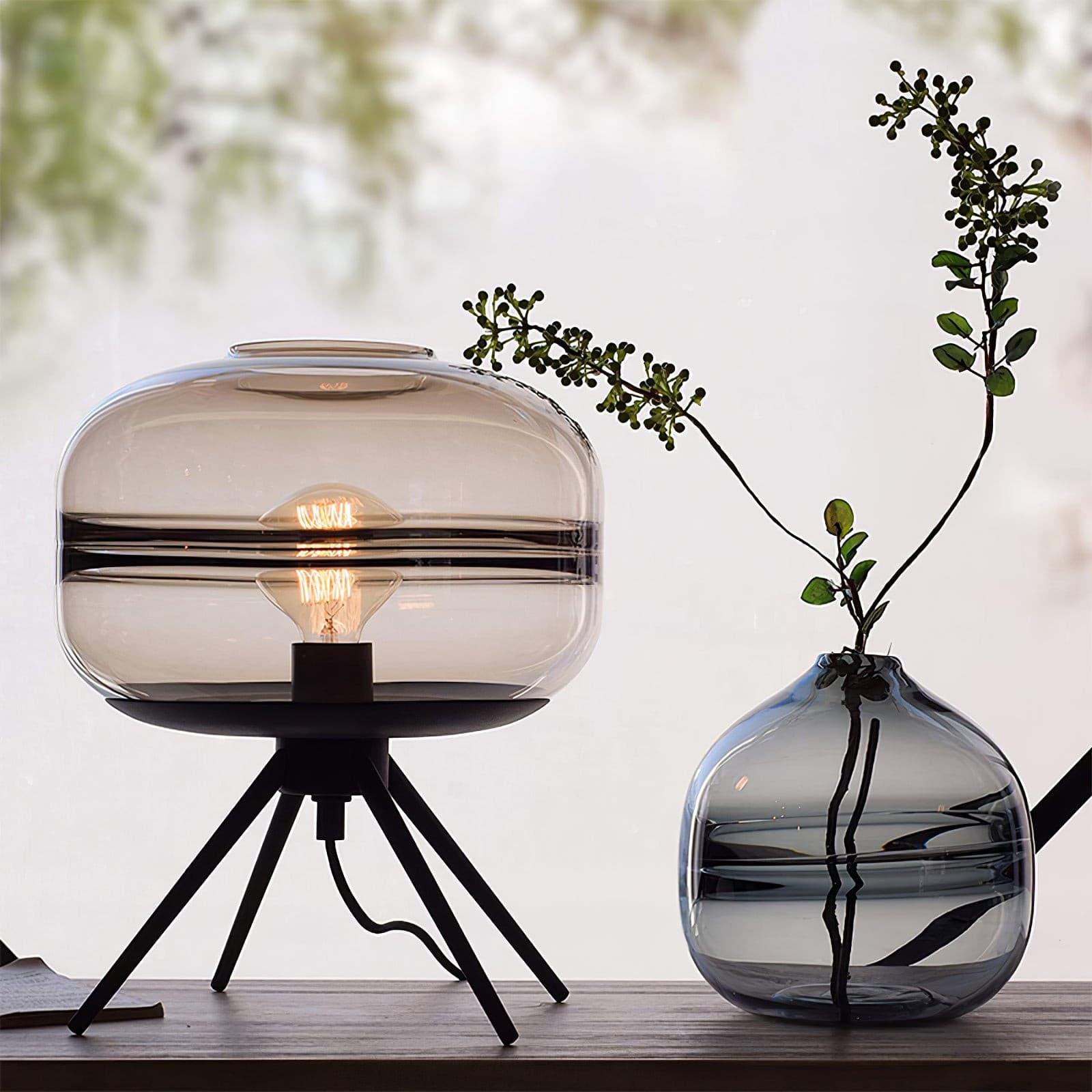 Lámpara de Mesa de Vidrio con Efecto de Refracción – Diseño Moderno y Elegante 6