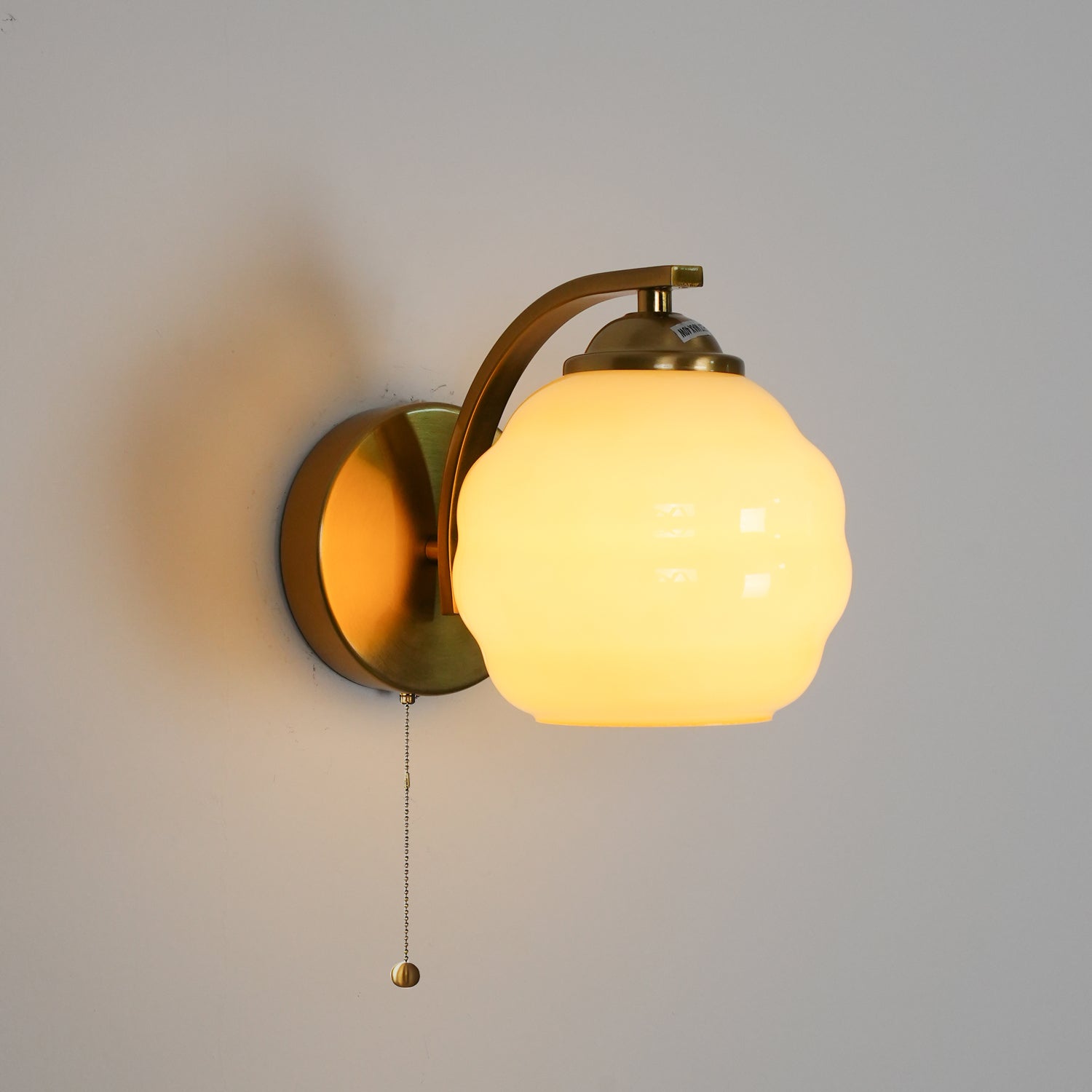 Lámpara de Pared Art Deco Gatsby Glow en Oro o Cromo, Aplique de Pared Vintage con Diseño Elegante y Compatible con Bombillas LED 4
