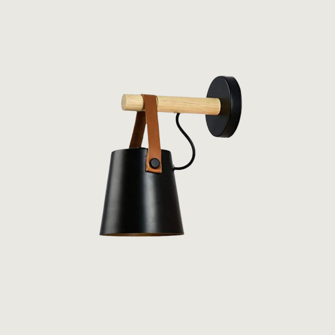 Lámpara de Pared Conical de Madera Escandinava con Luz LED Eficiente y Soporte de Cuero para Interiores 8