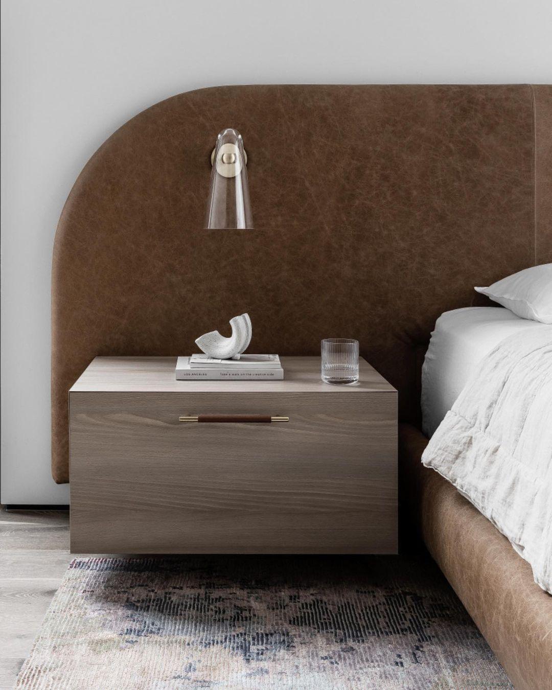 Lámpara de Pared Conical de Vidrio con LED Integrado – Elegante y Moderna 8