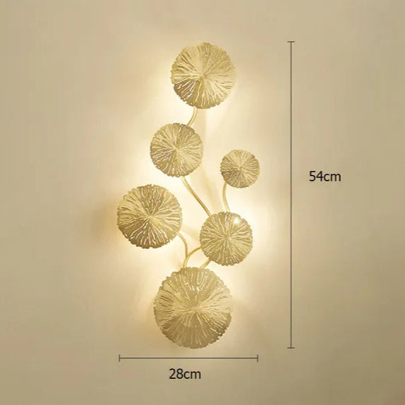 Lámpara de Pared Elegante de Metal y Vidrio – LumoGlow con Luz Cálida y Diseño Clásico 9