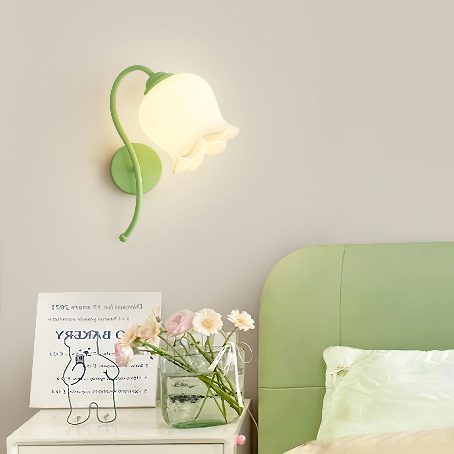 Lámpara de Pared Estilo Francesa con Pantalla Floral - Diseño Elegante y Artístico 2