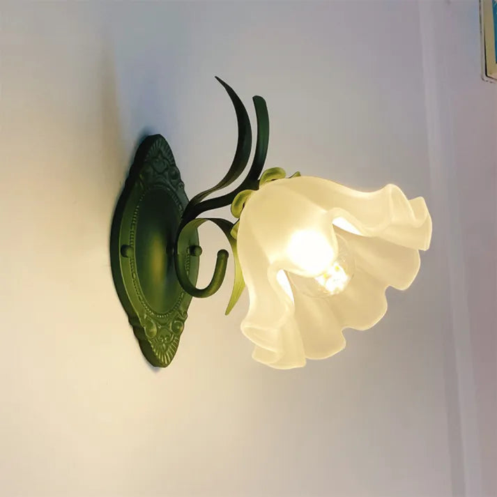 Lámpara de Pared Flor de Lirio de los Valles con Iluminación Suave y Diseño Elegante 5