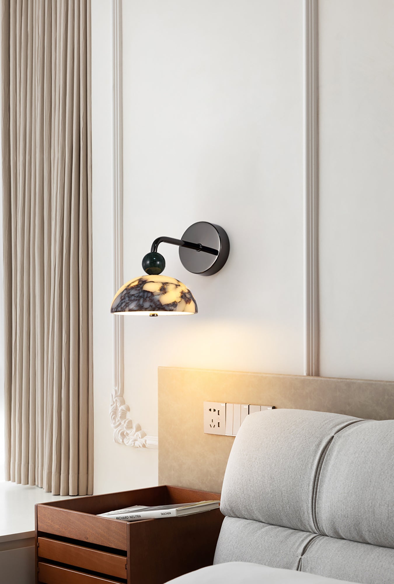 Lámpara de Pared Globo de Mármol Minimalista con LED Integrado – Iluminación Moderna para Interiores 4