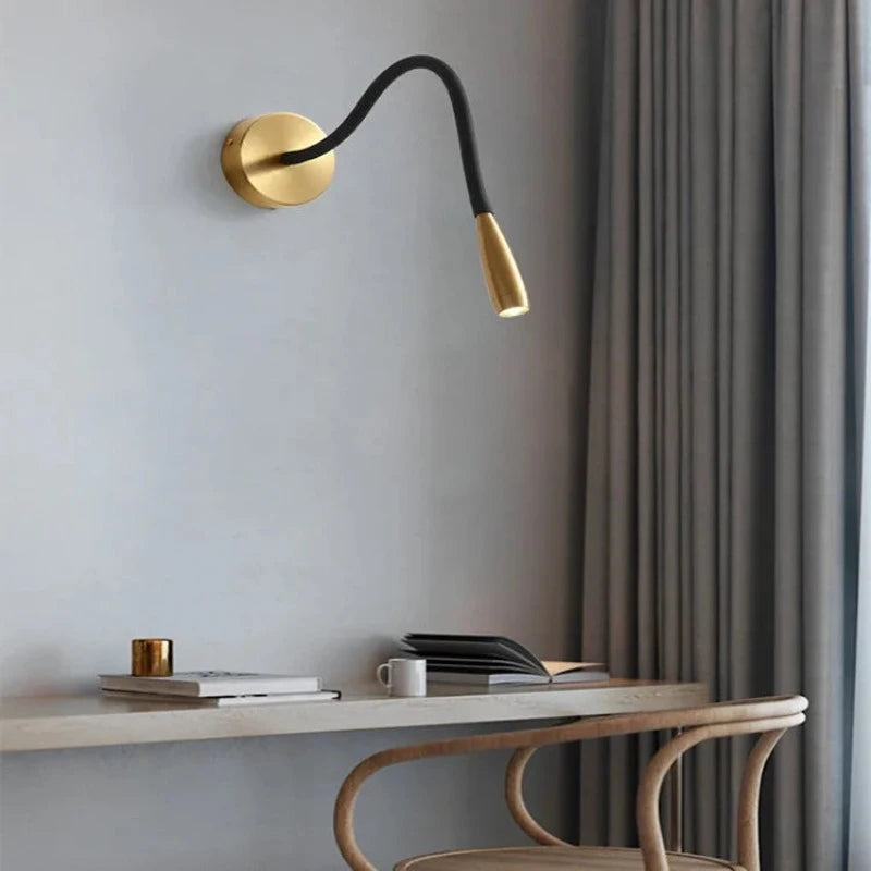 Lámpara de Pared Moderna con Brazo Ajustable – Iluminación Versátil para Hogar 2
