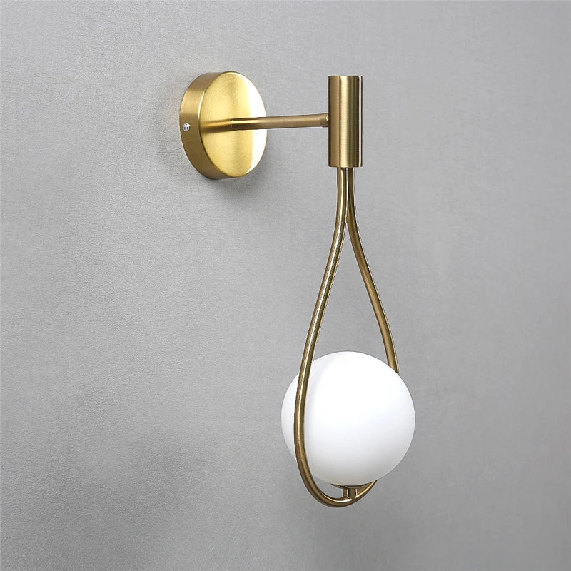 Lámpara de Pared Moderna de Esfera de Vidrio y Metal – Aplique Pared Elegante para Iluminación Suave y Acogedora 0