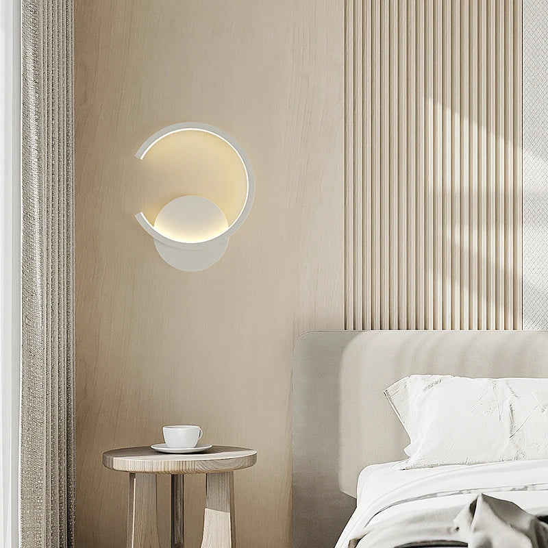 Lámpara de Pared Nórdica Moderna con Luz Cálida y Diseño Escandinavo – Aplique Pared de Metal y Vidrio 3