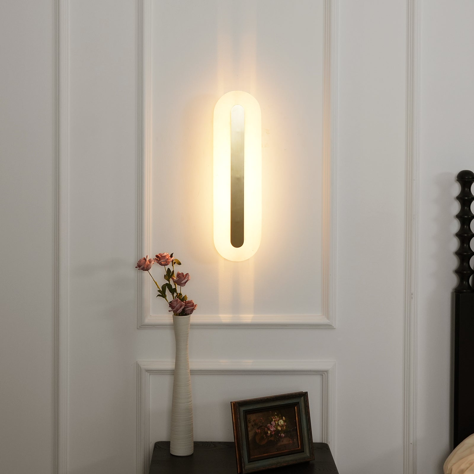 Lámpara de Pared Ovalada de Alabastro con Acabado Dorado – Iluminación Interior Elegante 5