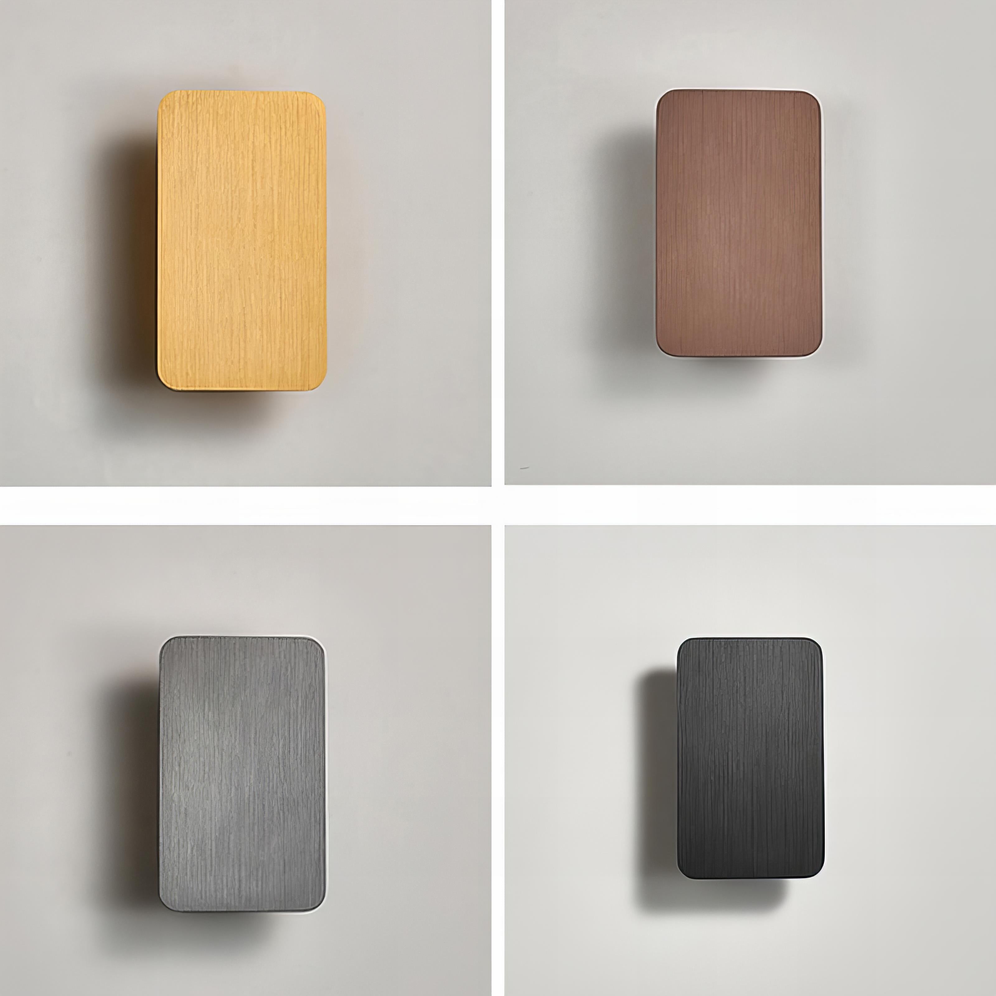 Lámpara de Pared Rectangular Moderna con Acabados Metálicos – Eficiente y Ajustable 7