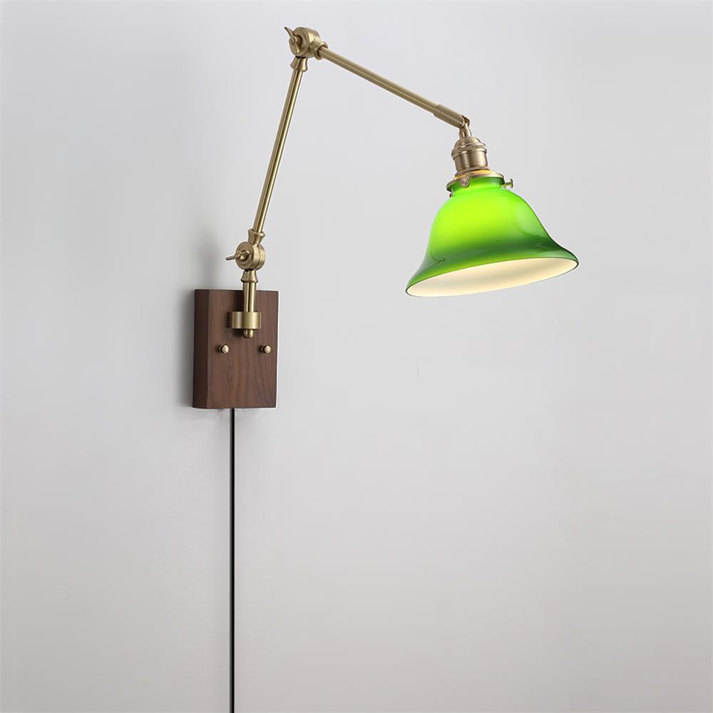 Lámpara de Pared con Brazo Oscilante de Estilo Clásico en Latón y Vidrio Verde o Blanco 0