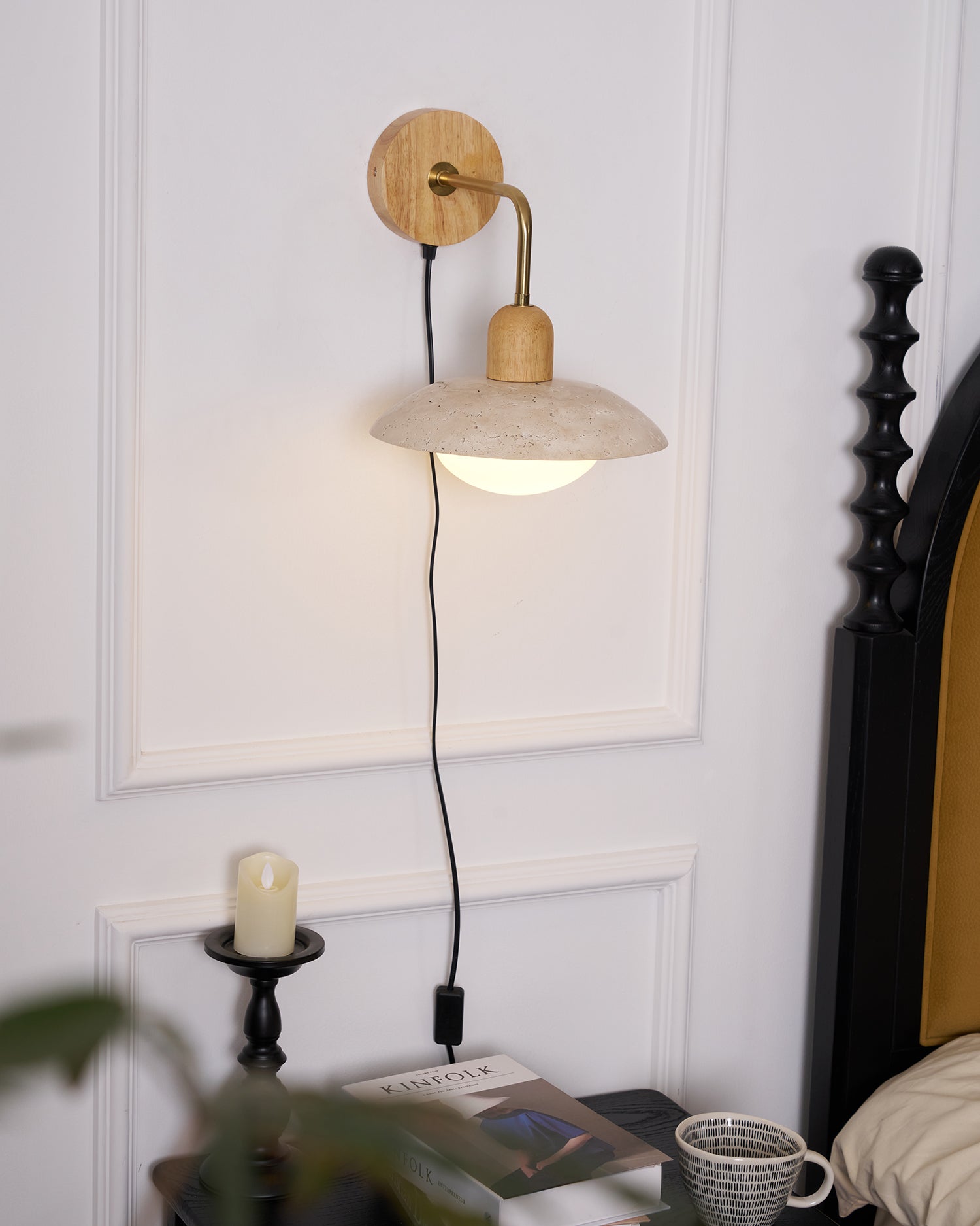 Lámpara de Pared de Diseño Moderno con Pantalla de Travertino Amarillo y Base de Madera 6