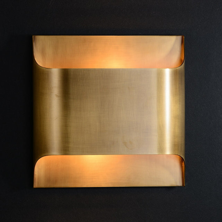 Silen - Lámpara de Pared de Latón Estilo Gótico - Tamaño Estándar y Acabado Brillante