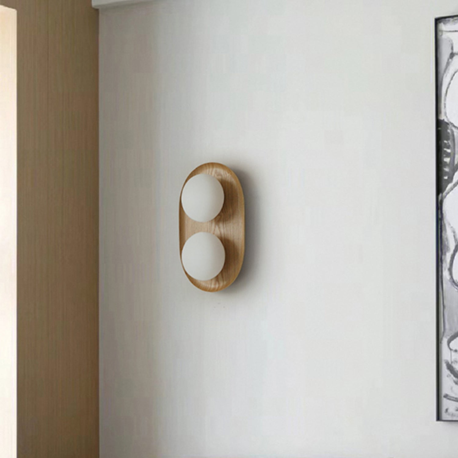 Lámpara de Pared de Madera Ovalada con Esferas de Vidrio Esmerilado – Estilo Retro 4
