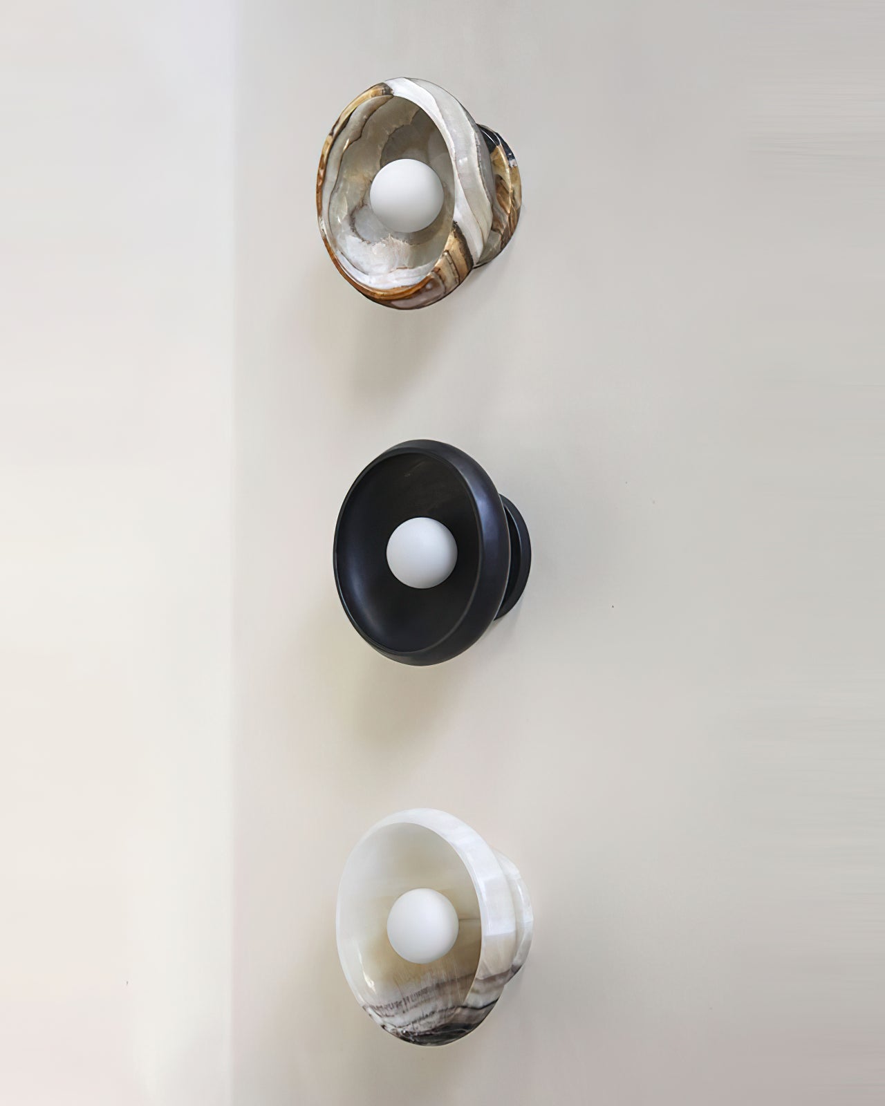 Lámpara de Pared de Mármol con Diseño Moderno y Luz Difusa – Ideal para Interiores Elegantes 7