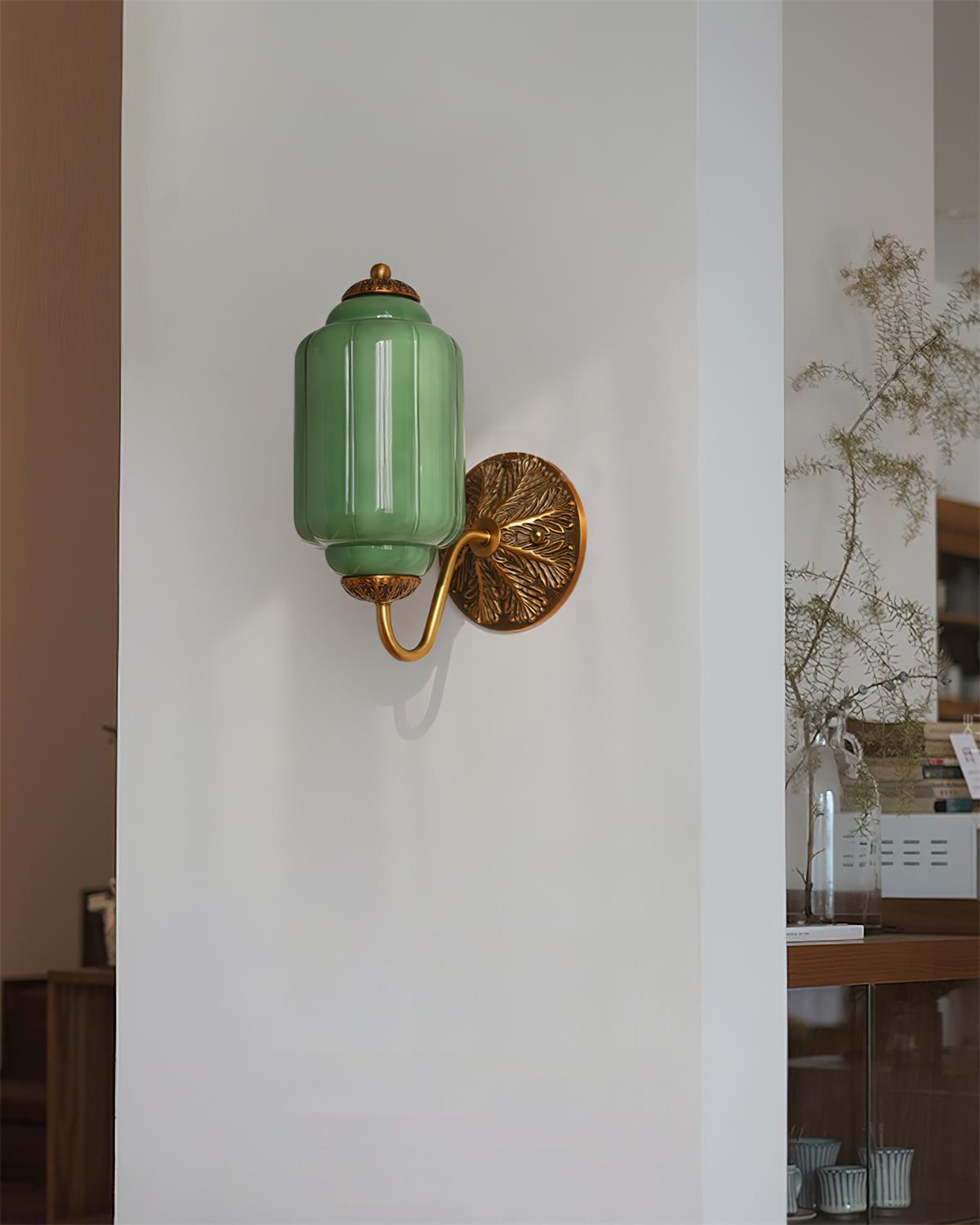 Lámpara de Pared de Vidrio Eloise con Diseño Vintage y Base Esculpida 3
