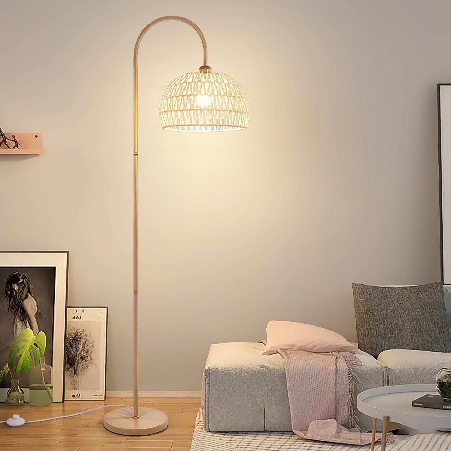Lámpara de Pie Arco de Ratán Beige con Diseño Elegante y Moderno 7
