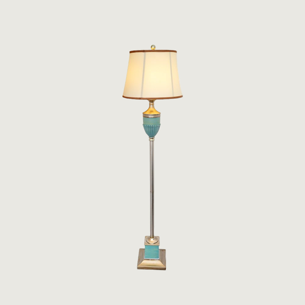 Lámpara de Pie Dorada Art Deco con Base de Resina y Pantalla de Tela para Salón - Ideal para Decoración Moderna 0
