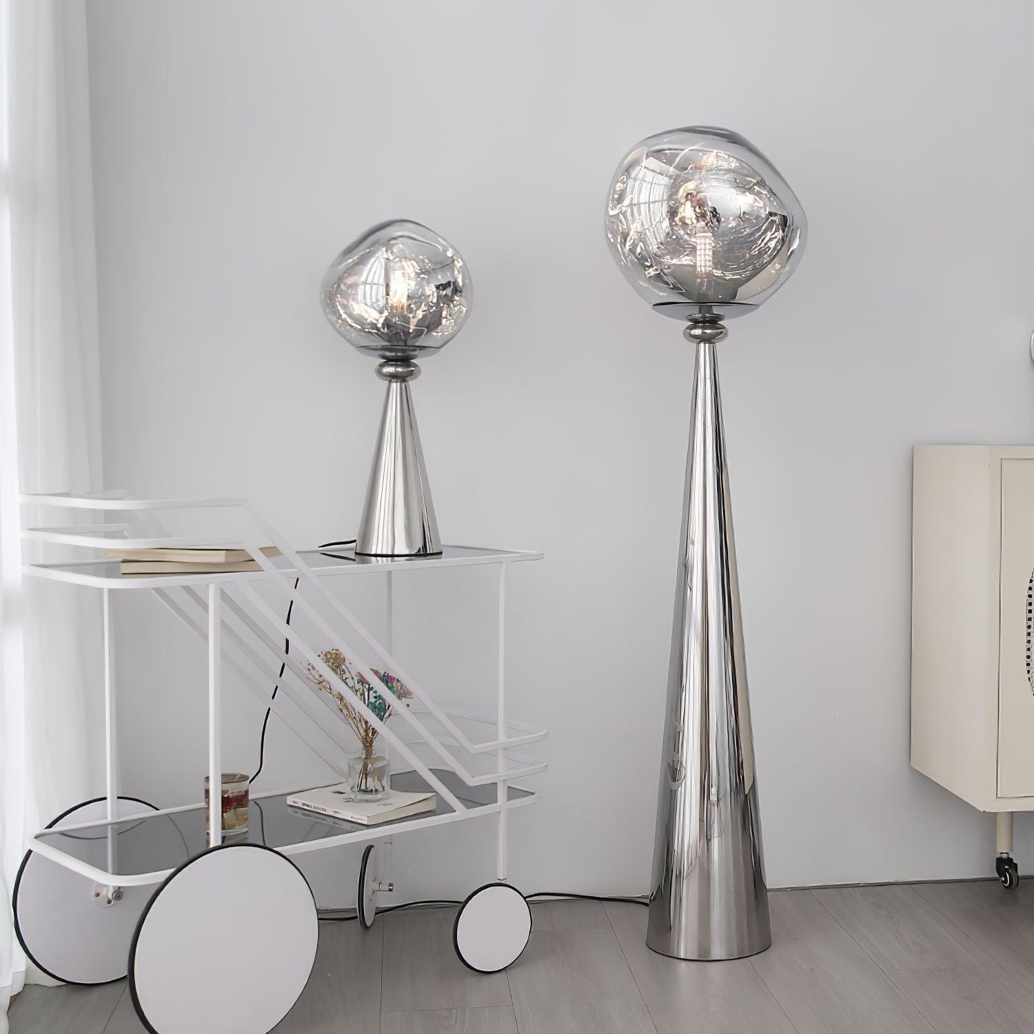 Lámpara de Pie Dorada Cone Lava con Efecto de Vidrio Fundido para Salón – Iluminación Moderna y Elegante 3