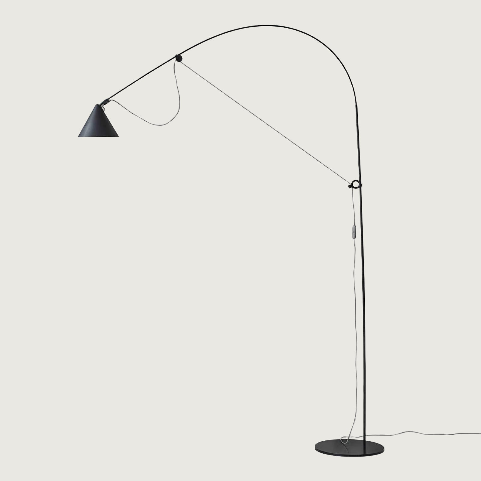 Lámpara de Pie Flexora Luxe con Diseño Ajustable y Luz LED Integrada 9