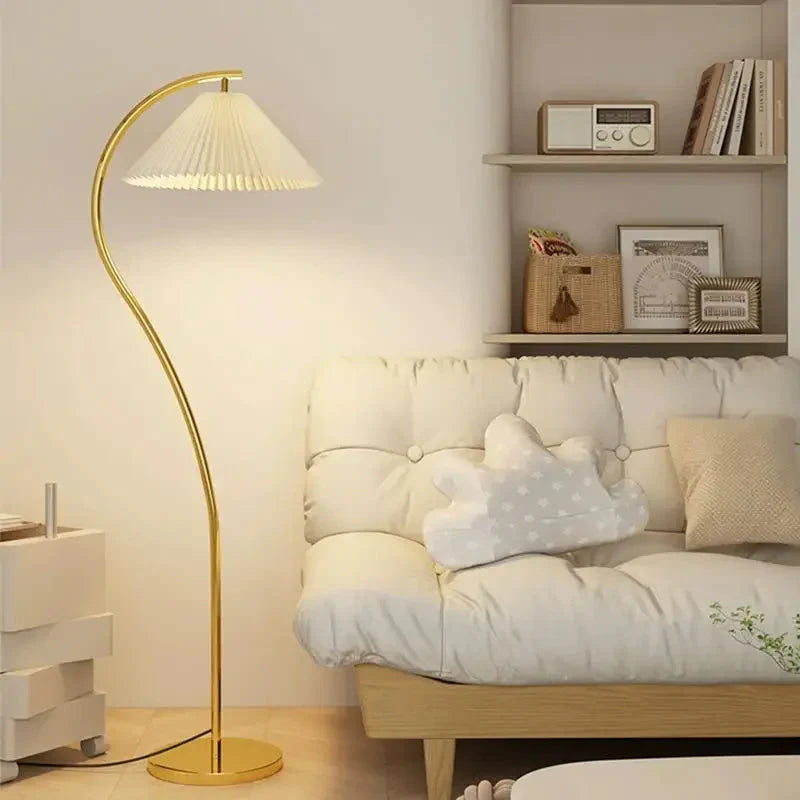 Lámpara de Pie LED Moderna con Diseño Plegable y Luz Regulable – Ideal para Hogar y Oficina 2