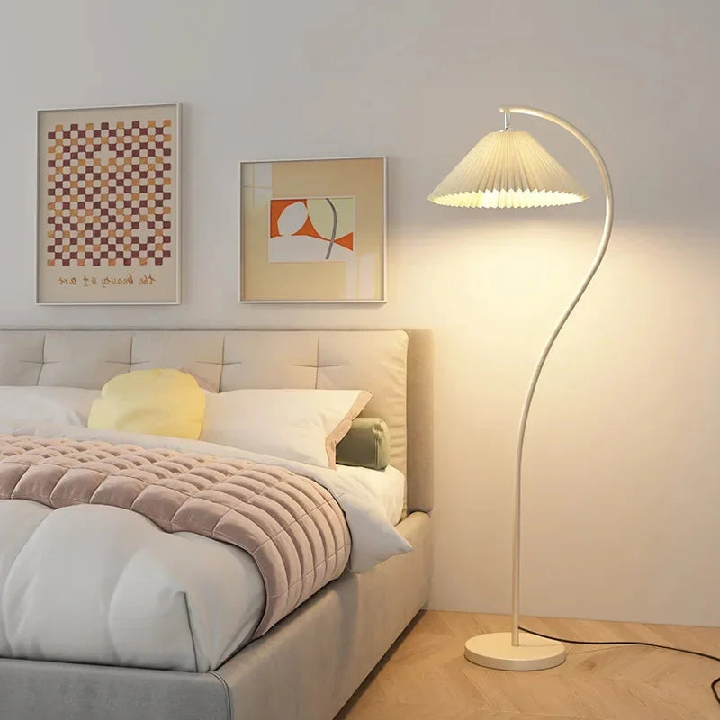 Lámpara de Pie LED Moderna con Diseño Plegable y Luz Regulable – Ideal para Hogar y Oficina 4