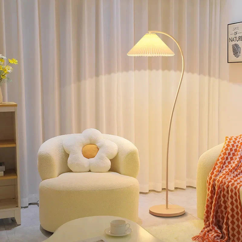 Lámpara de Pie LED Moderna con Diseño Plegable y Luz Regulable – Ideal para Hogar y Oficina 5