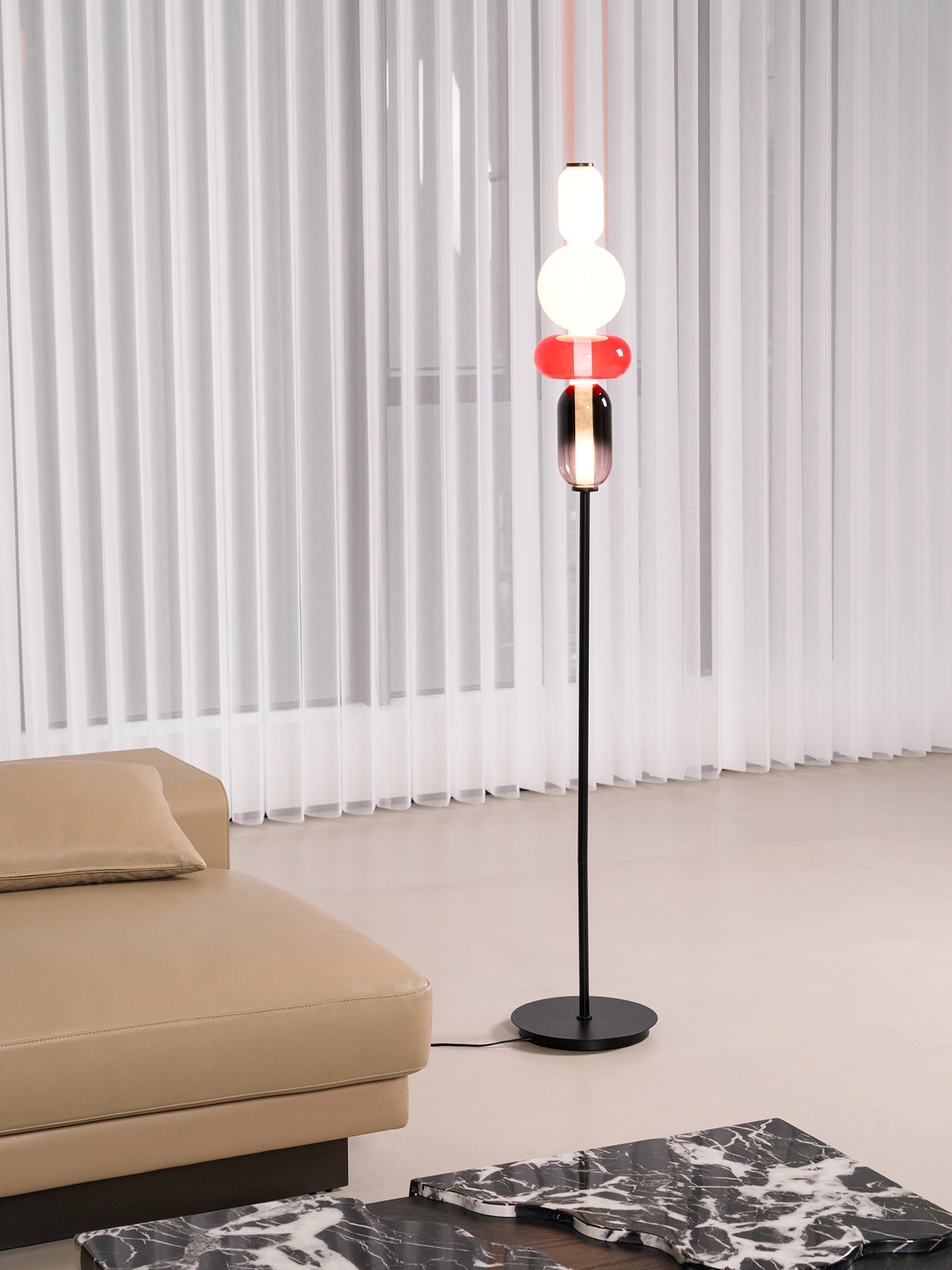 Lámpara de Pie LED Moderna de Cristal para Salón, Diseño Elegante, Altura Ajustable, Luz Cálida y Neutra, Ideal para Decoración Interior 5