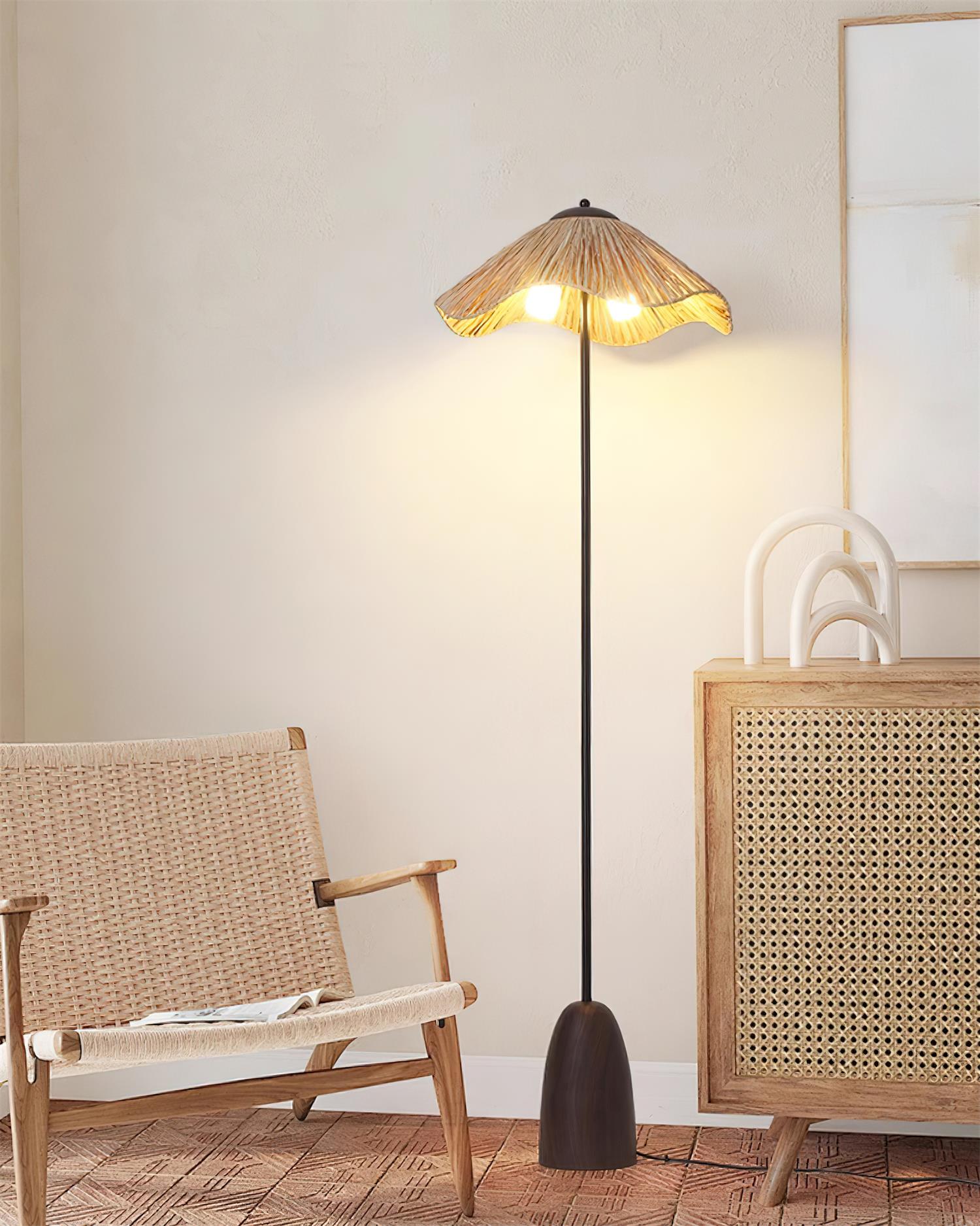 Lámpara de Pie Moderna con Pantalla de Raffia y Base de Madera - Diseño Elegante y Sofisticado 8