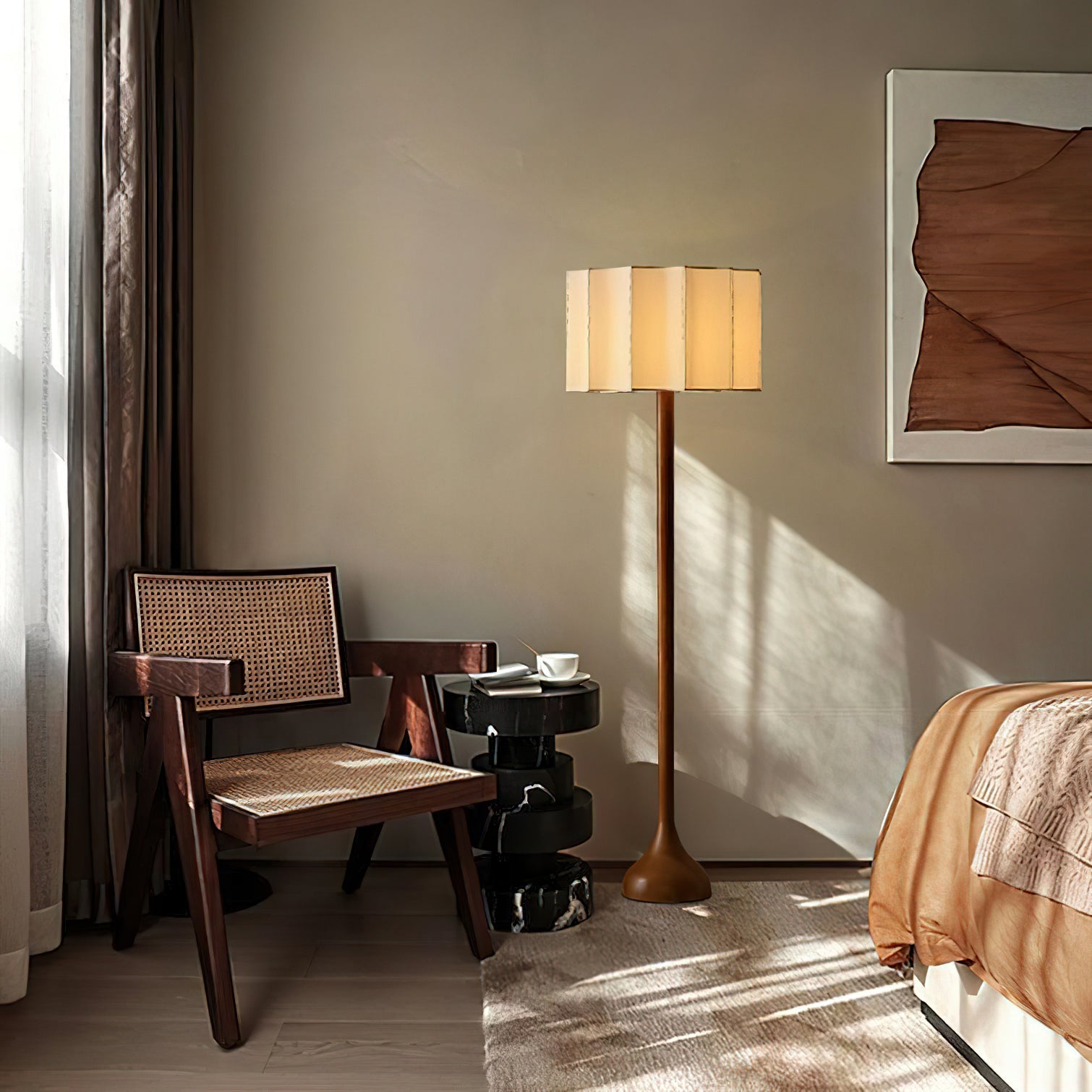 Lámpara de Pie Moderna de Madera con Pantalla Beige para Salón – Diseño Contemporáneo y Iluminación Acogedora 8