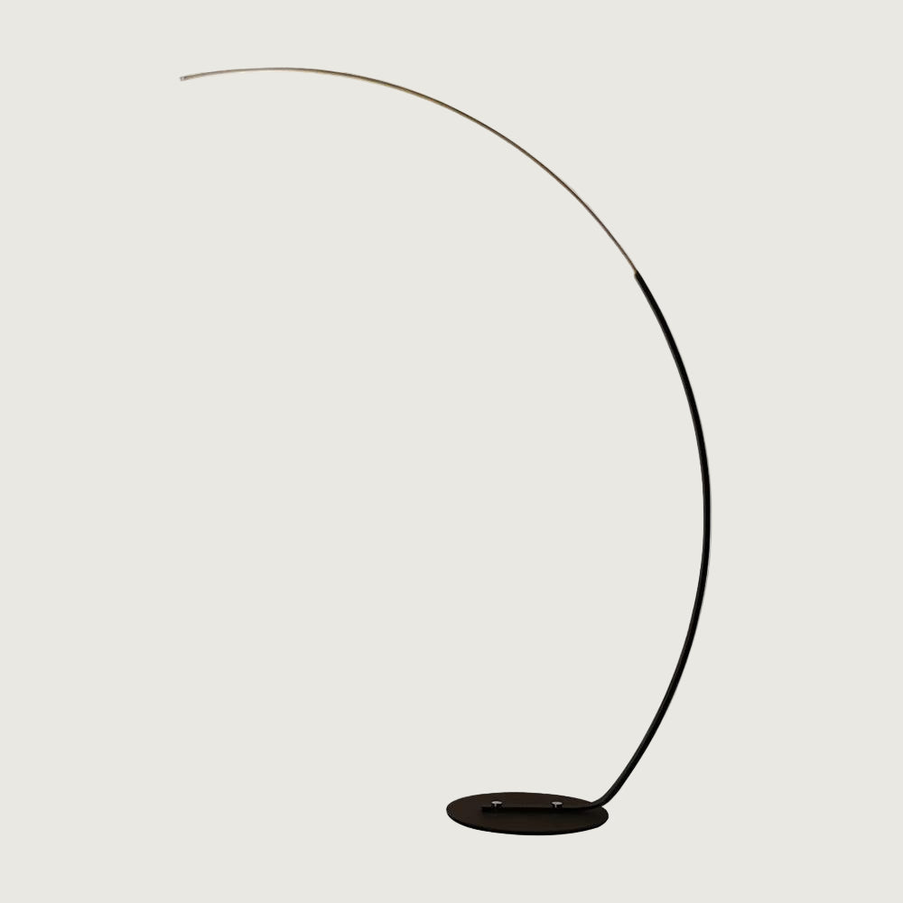 Lámpara de Pie Negra Arco con Luz LED Integrada – Diseño Minimalista para Salón y Espacios Modernos 1